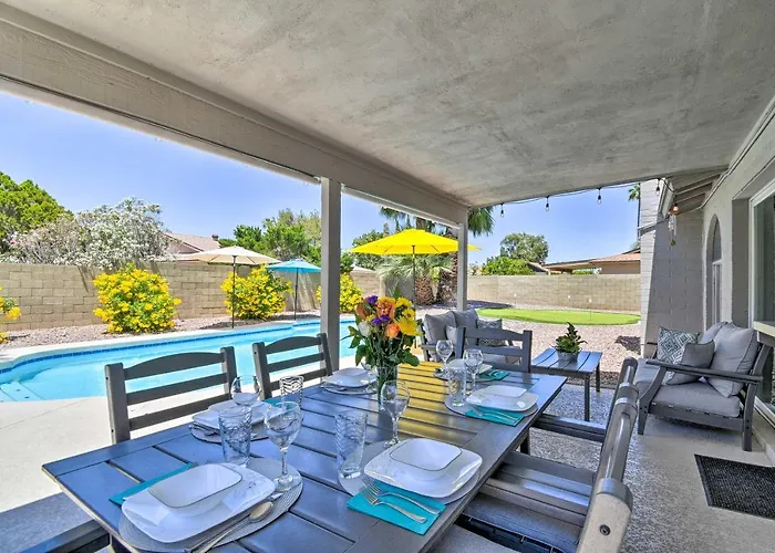 Holiday home Pool & Putting Green: Scottsdale Family Escape