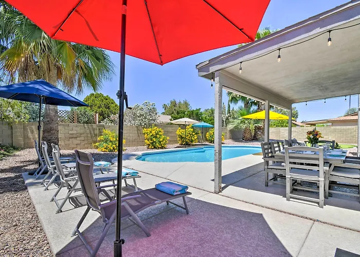 Holiday home Pool & Putting Green: Scottsdale Family Escape *