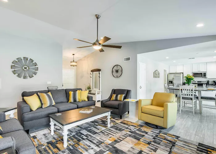 Holiday home Pool & Putting Green: Scottsdale Family Escape *